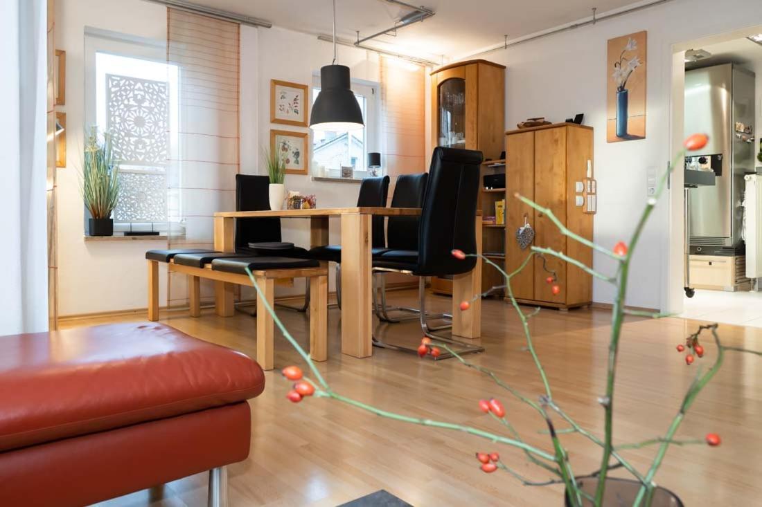 Harbour Hoeri 50m Vom Am Yachthafen Moos Bei Radolfzell Apartment